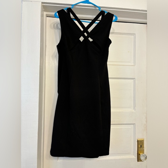 Guess Bodycon Dress - Picture 3 of 5